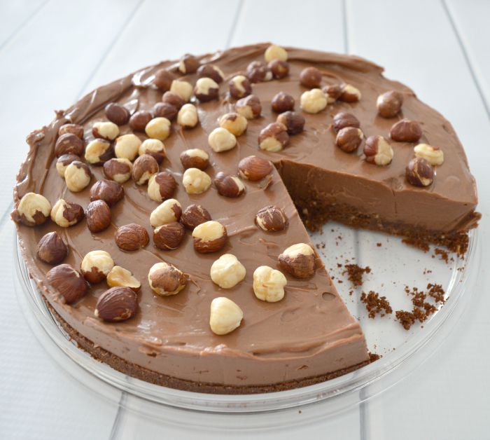 NUTELLA CHEESECAKE